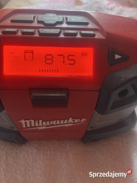 Radio budowlane Milwaukee C12JSR Pozostałe Grudziądz sprzedam
