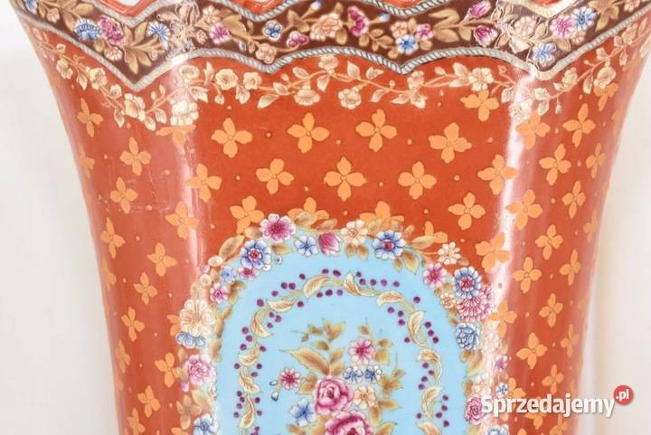 Porcelanowy Czerwony Wazon Róże Porcelana 33 Wazony Kraków
