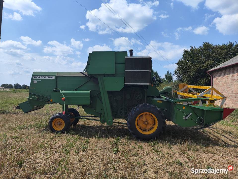 Kombajn zbożowy Volvo S 800 sprzedam
