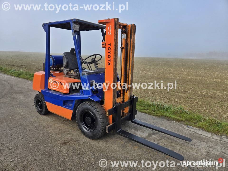 Wózek widłowy TOYOTA 4FG25 TOYOTA 4FGF25 widlak Katowice