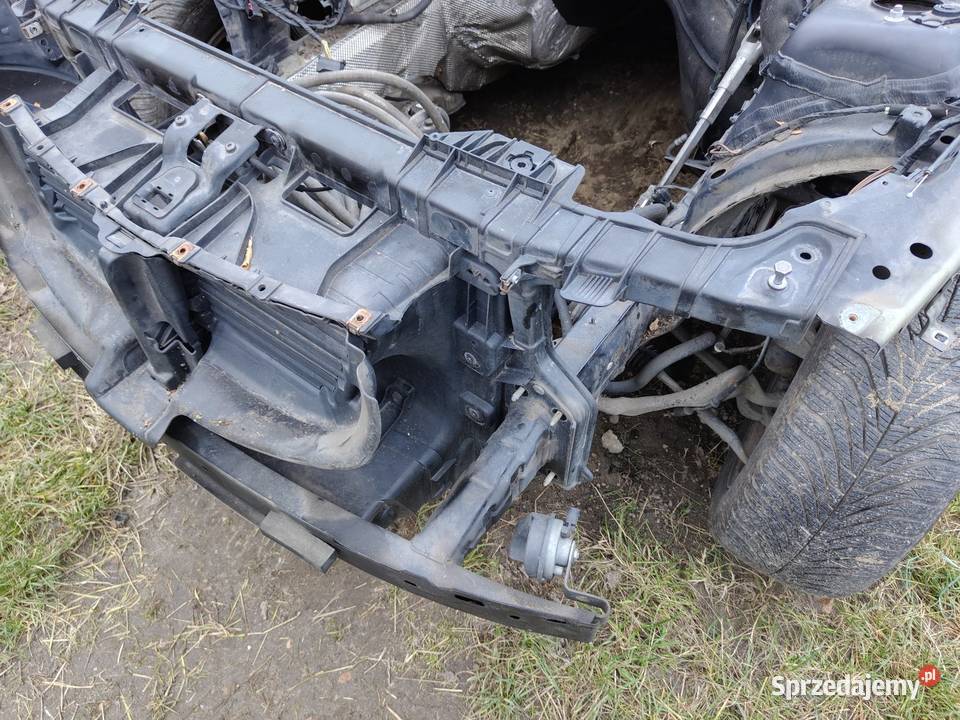 Bmw e87 Lift n43 pas przedni wzmocnienie czołowe