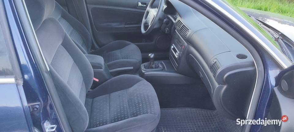 VW PASSAT 18 TURBO kombi klima ładny stan z
