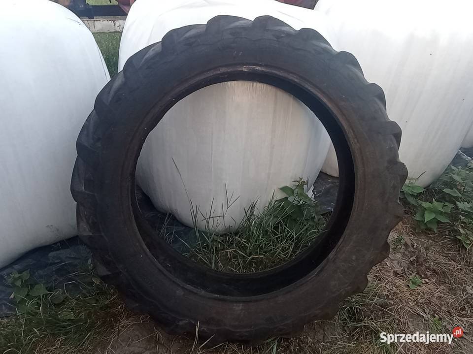 Opona 124r36 radialka 1058018 Goodyear 10pr Poddębice