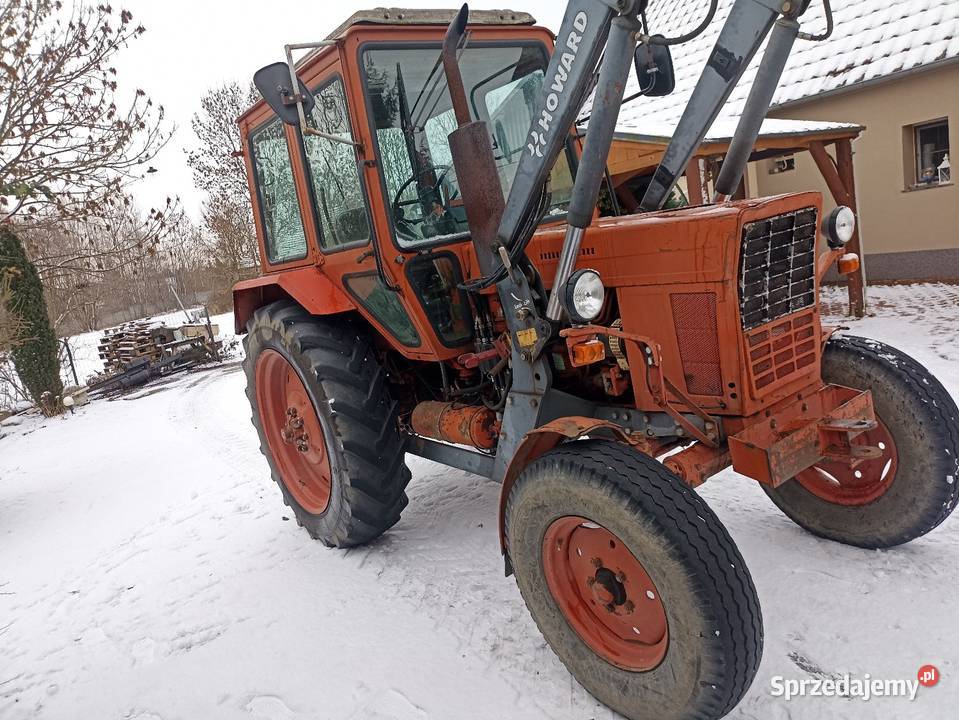 MTZ 570 ładowacz czołowy 3 sekcyjny