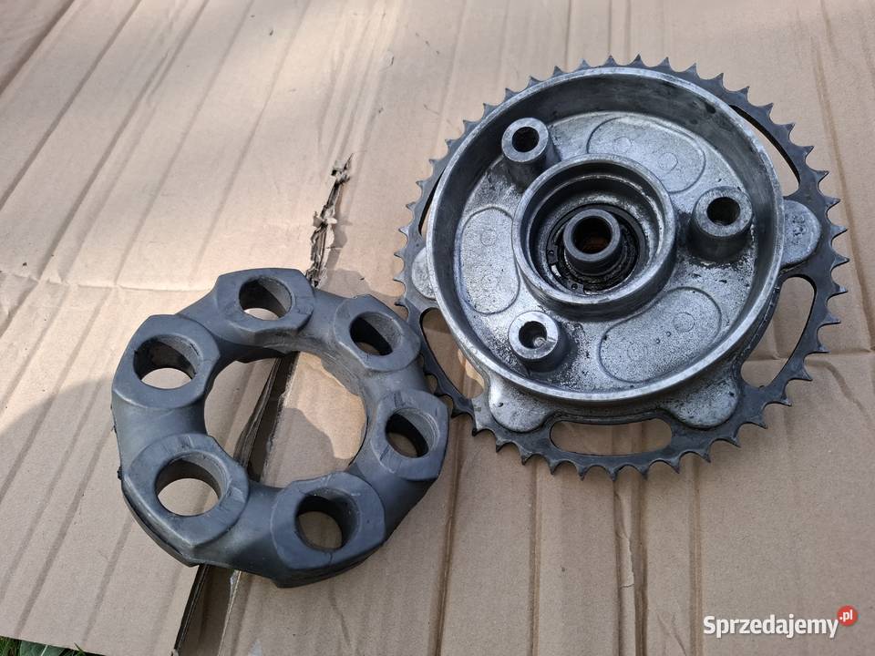 MZ TS 150 zabierak tylnego koła oryginał DDR Zębatki napędowe