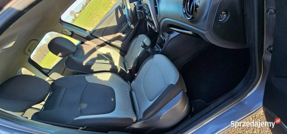 Renault Captur 15 dci 150tyskm I 20132019 isofix Pleszew