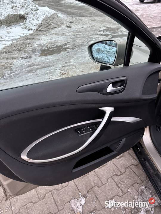 Świeżo serwisie Dwa komplety kół Długie opłaty nieuszkodzony