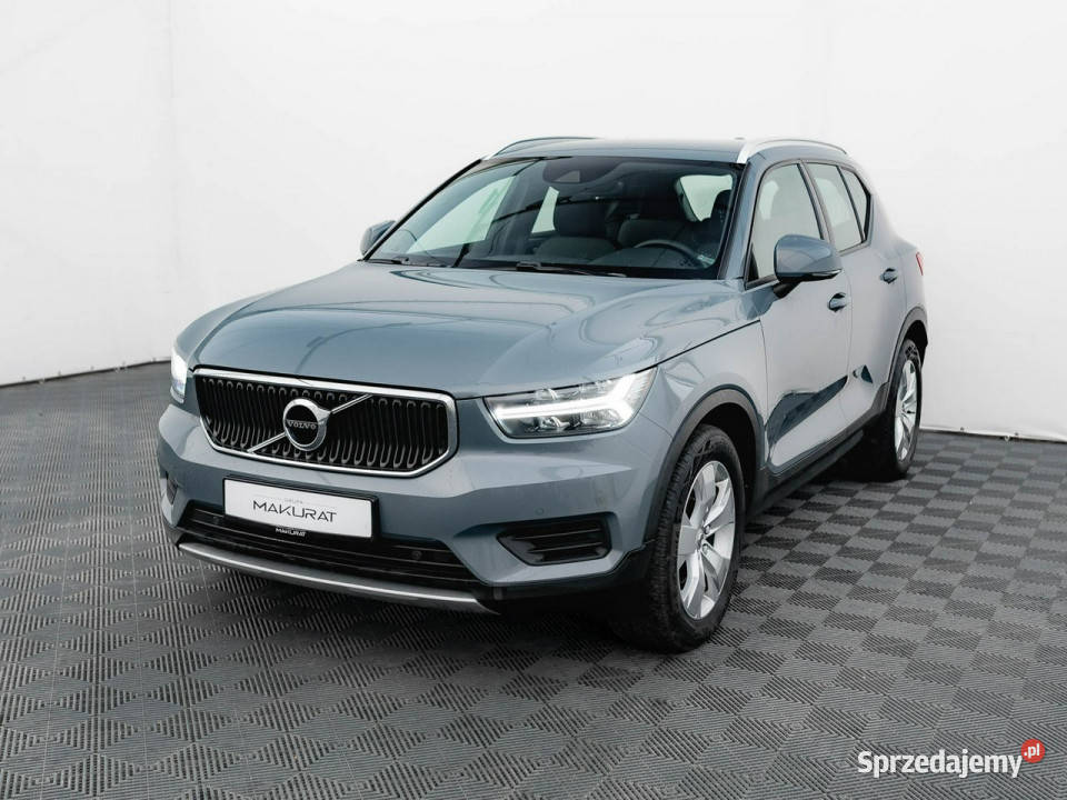Volvo XC 40 WD7683ST3 Momentum Pro Podgrzszyba