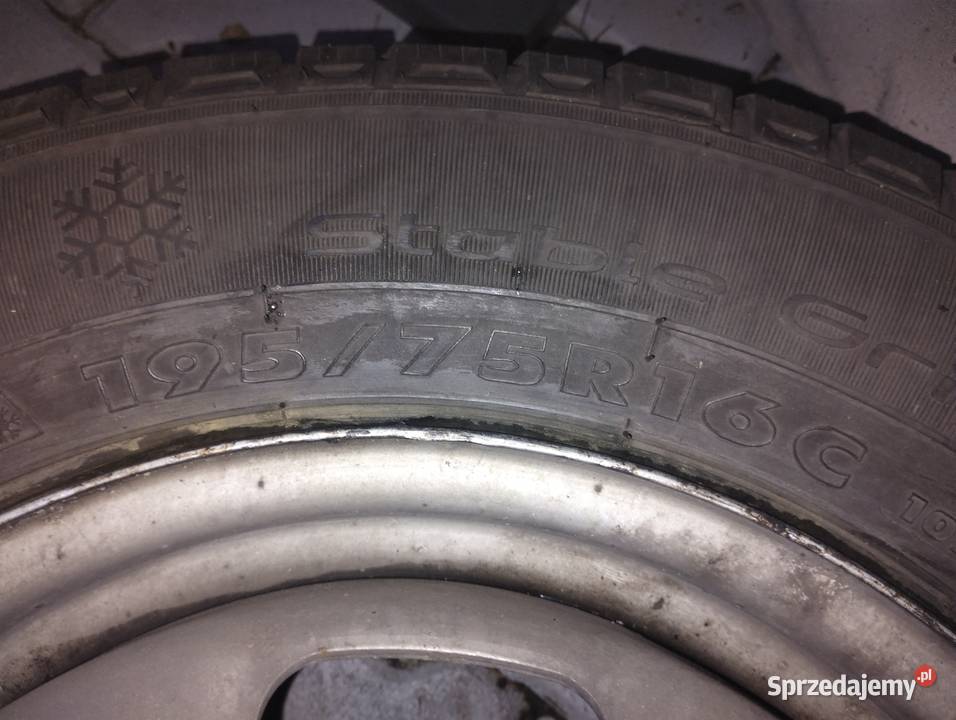 Koło z zimówka dostawcze 2500KM Liszki