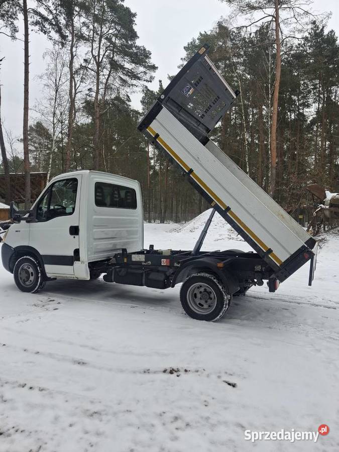 Iveco daily 23 2010 r Wywrotka Kategoria B kupiony w Polsce Radom
