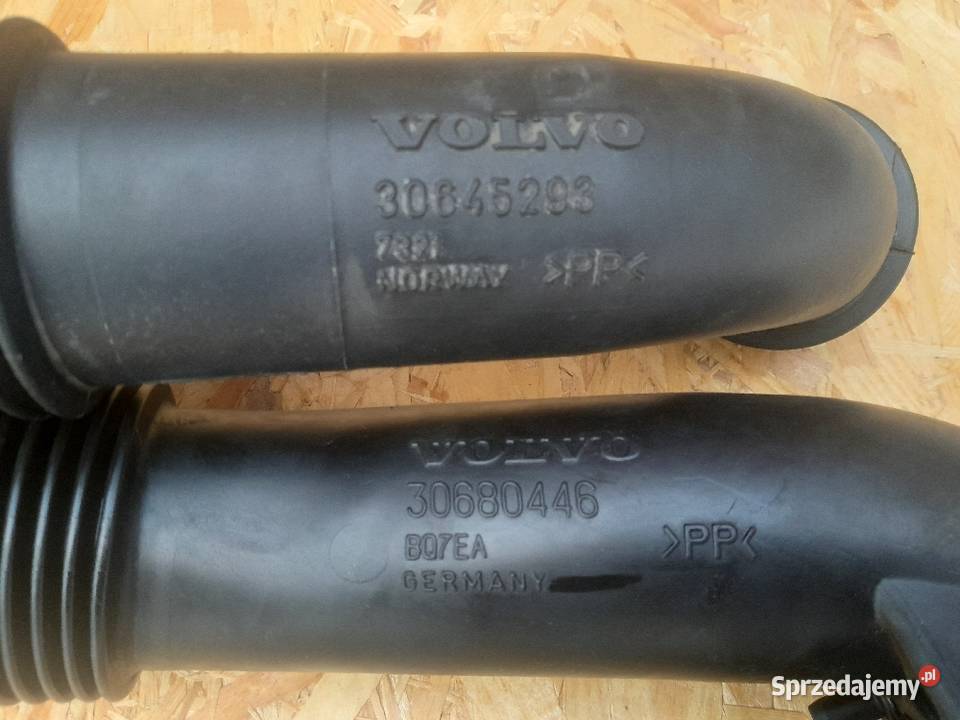Przewód rura dolot powietrza Volvo S60 V70 XC70 Przewody powietrza Wąwolnica