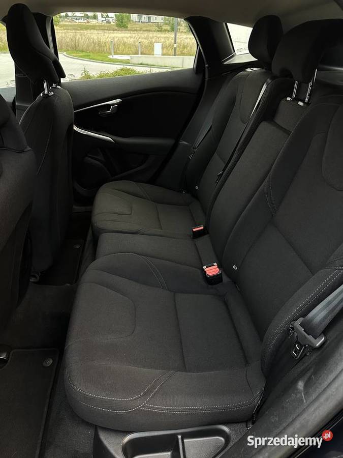 Volvo V40 D2 DriveE Kinetic Trębaczew