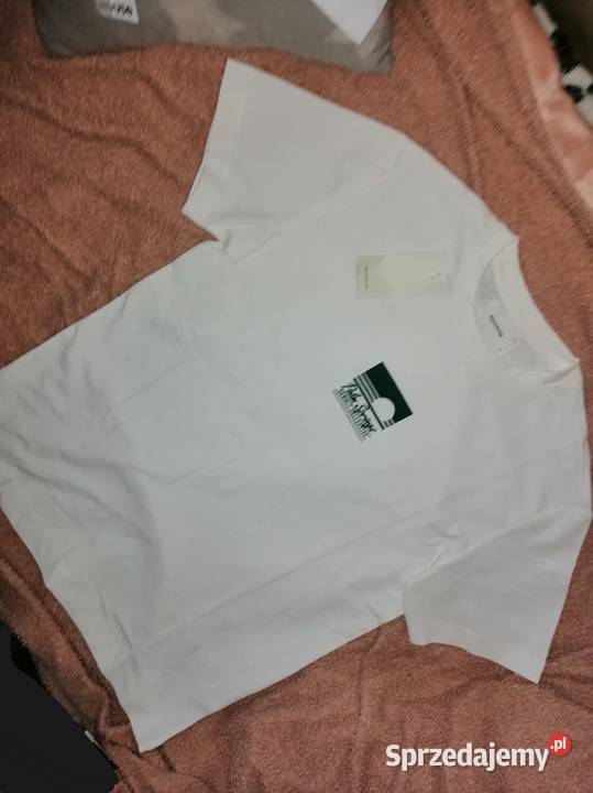 RESERVED nowa z metką Koszulka bluzka tshirt Odzież codzienna