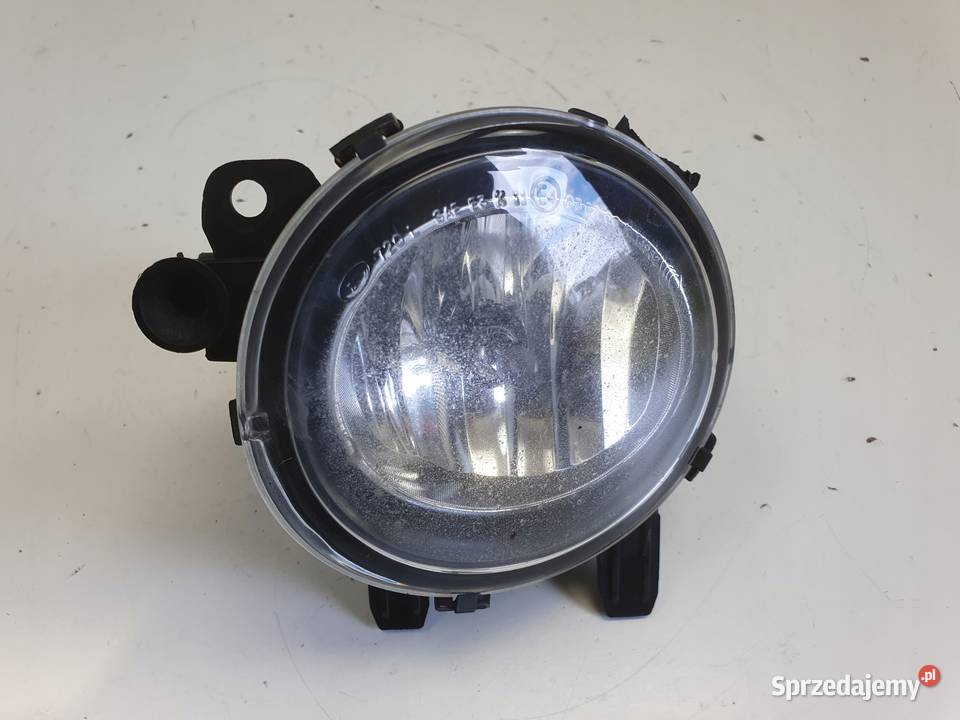 BMW F30 1118r PRZEDNI HALOGEN PRAWY PRZÓD Lampy przeciwmgielne Rudka