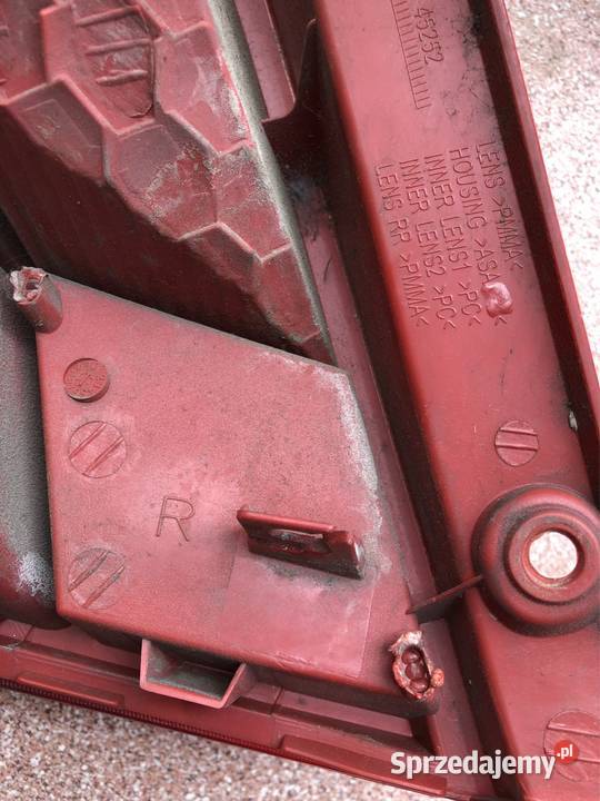 SUZUKI SWIFT MK6 LIFT LAMPA PRAWA TYŁ 5696S1R Kozy