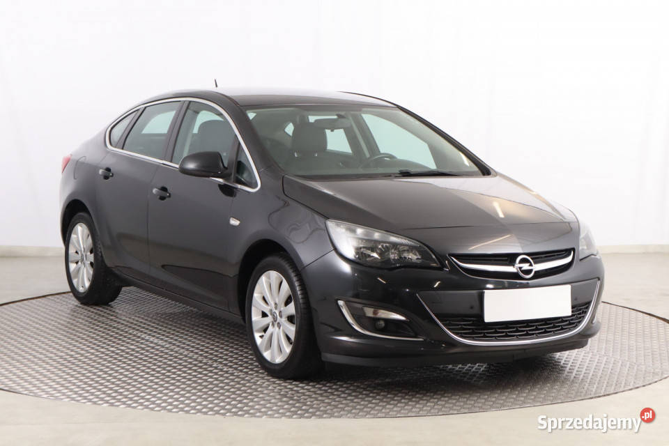 Opel Astra 14 T światła przeciwmgielne Astra śląskie Zabrze