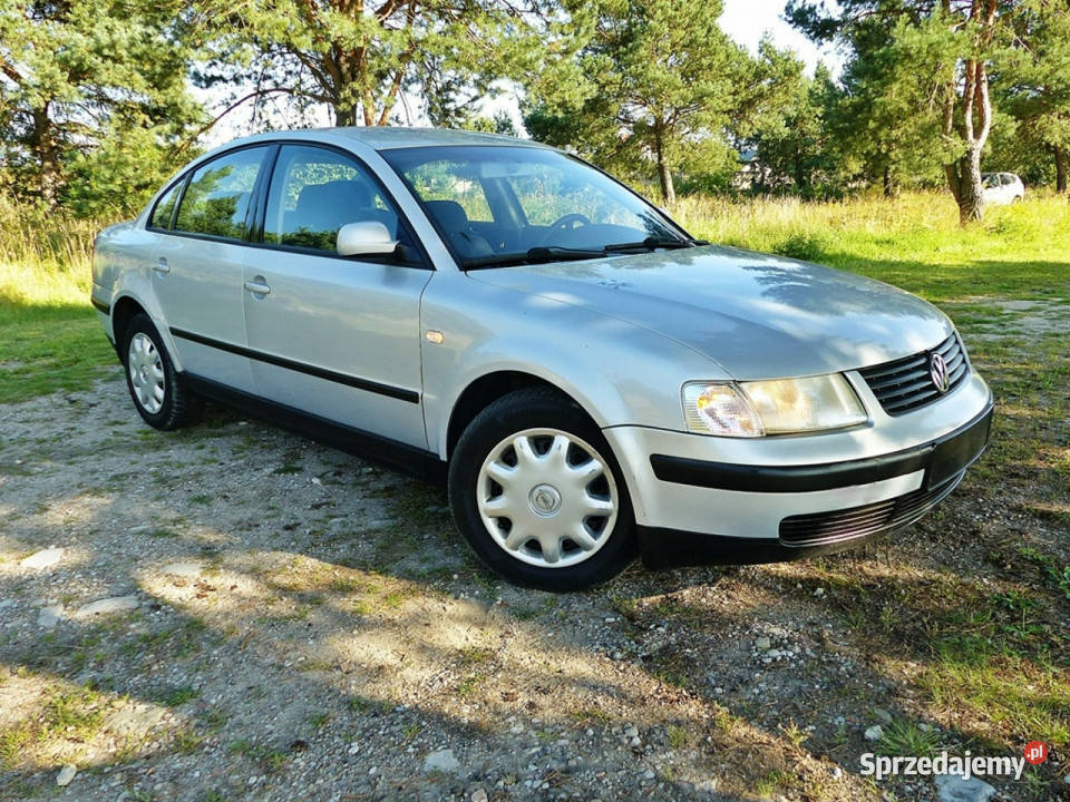 Volkswagen Passat 18iCOMFORTLINEClimatronicPełna ASR (kontrola trakcji) Piła