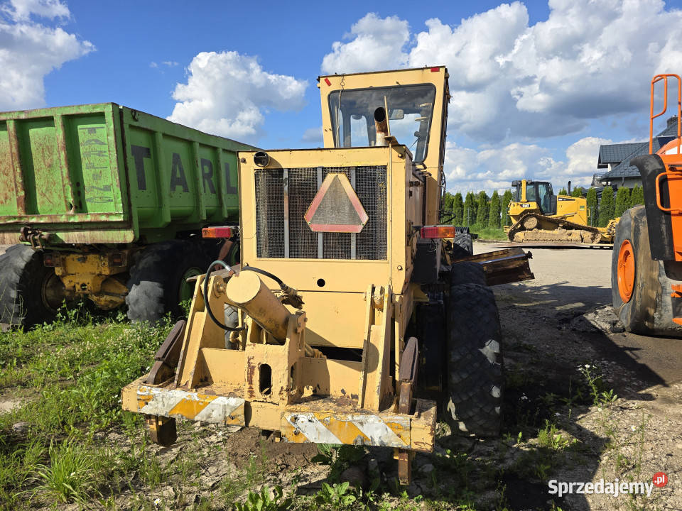 Równiarka Briańsk DZ1431 6x4 125 t ze zrywakiem podlaskie Czerkiesy