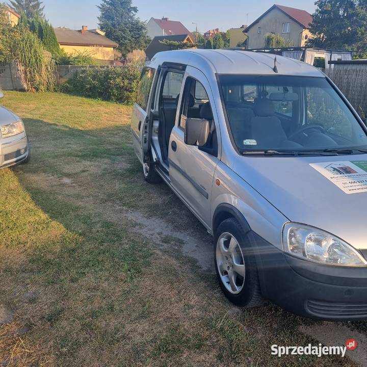 Sprzedam opla combo 1689cm3 sprzedam