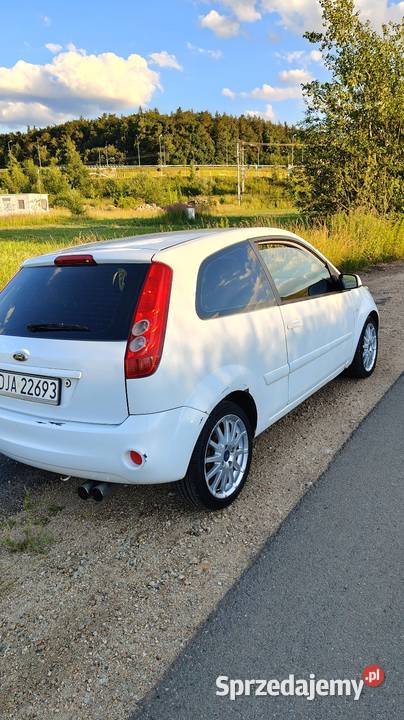 Ford Fiesta 13 LPG manualna Wałbrzych