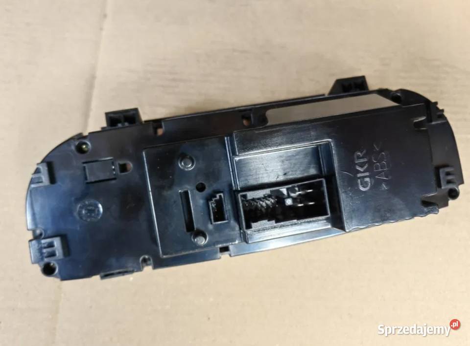 Panel sterowania nawiewu klimatyzacji Mercedes osobowe śląskie sprzedam