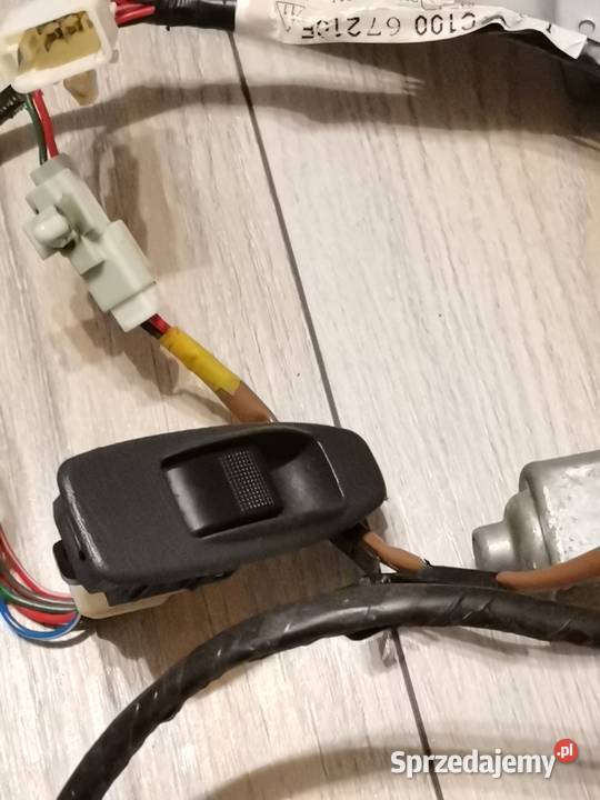 MAZDA PREMACY 9905 LEWA INSTALACJA DRZWI TYŁ Międzychód sprzedam