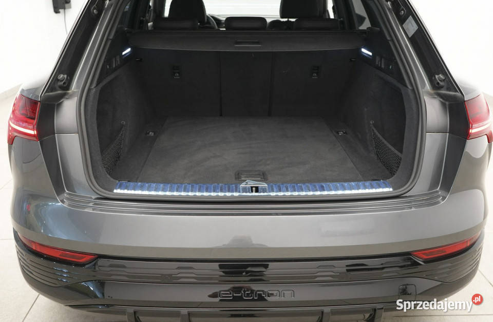 Audi Q8 etron etron 55 408 Sline MatrixLED ESP Samochody osobowe Kielce