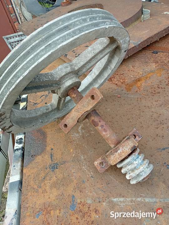 Duże koło pasowe 425 mam Łowicz sprzedam