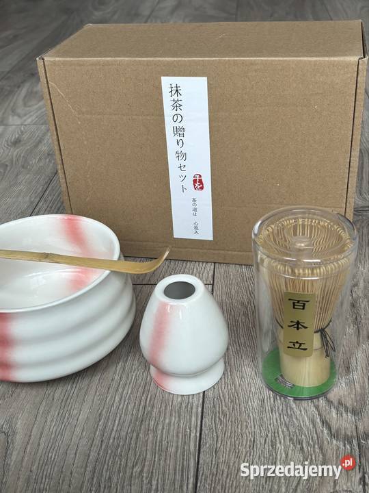 Białoróżowy zestaw matcha 4 elementy pomorskie