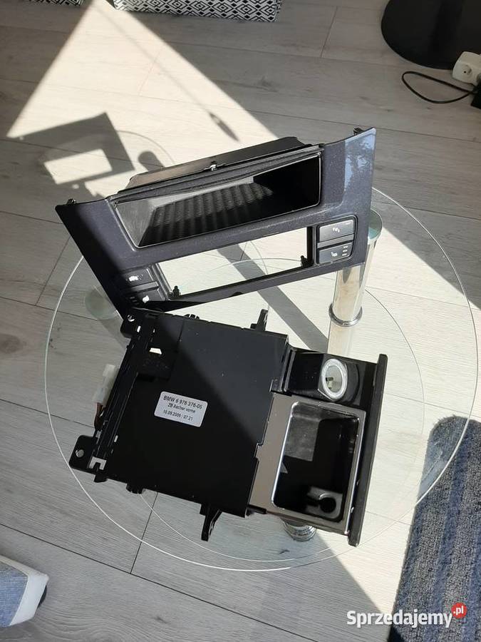 Dekor Panel Środkowy Popielniczka E60E61 Black Wyposażenie wnętrza Warszawa