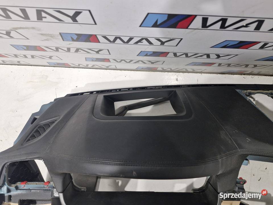 BMW F10 F11 LCI DESKA KONSOLA SKÓRA HEAD UP osobowe