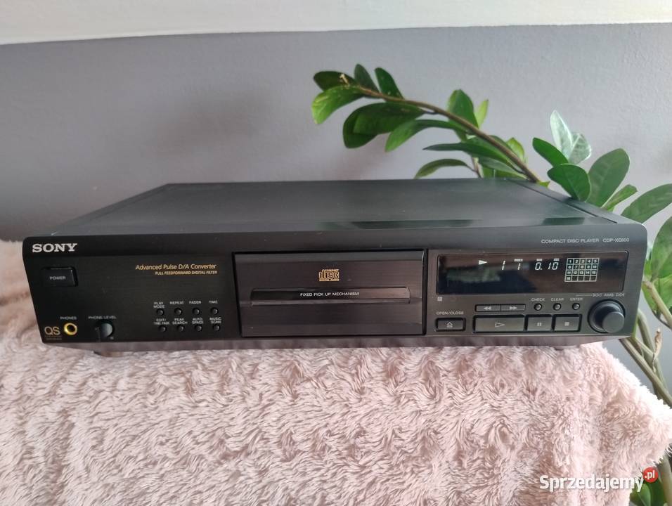 Odtwarzacz CD Sony cdp xe 800 z pilotem