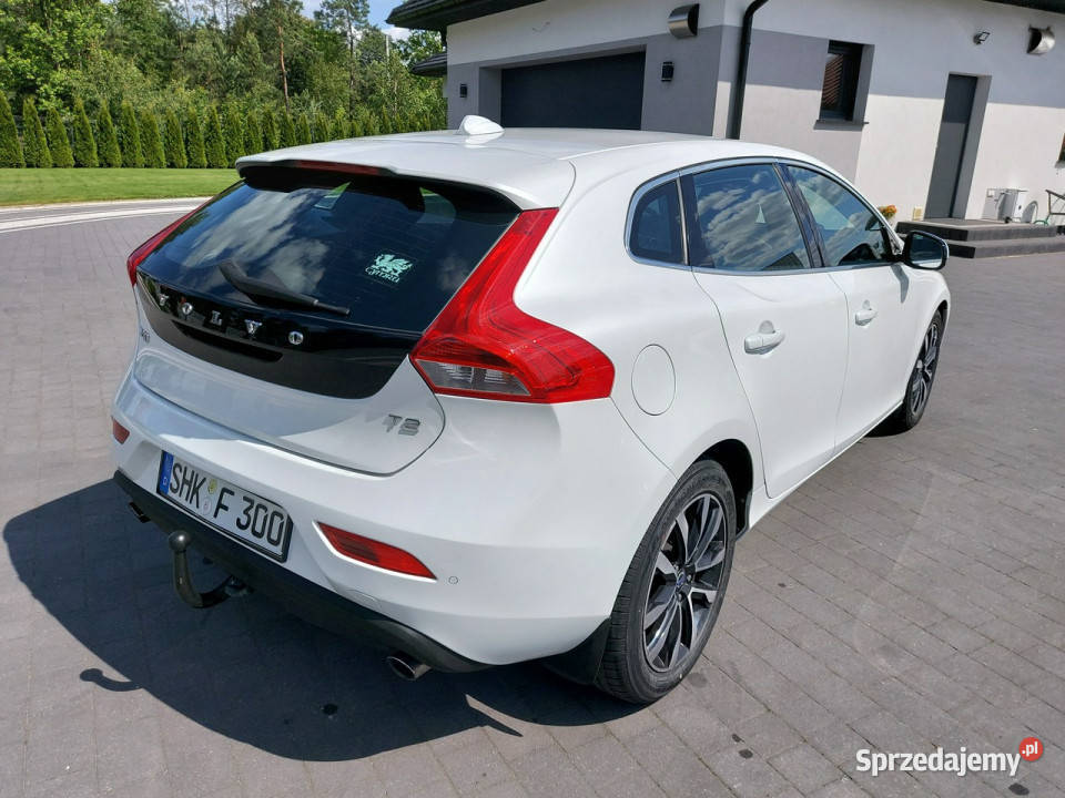 Volvo V40 16 benzyna navi LED II 2012