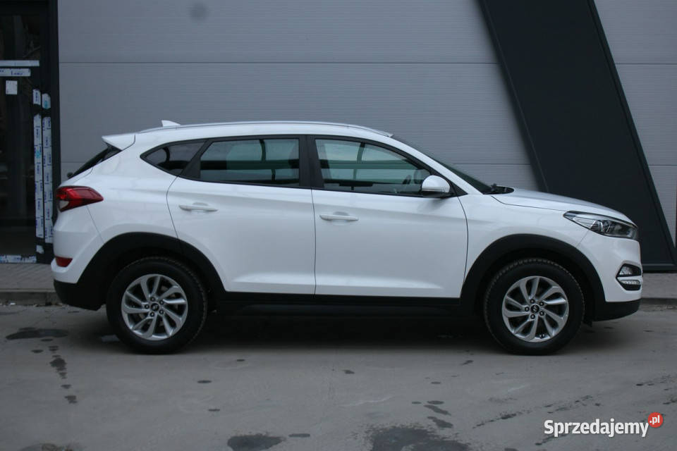Hyundai Tucson BezwypadkowyBogate podgrzewane fotele