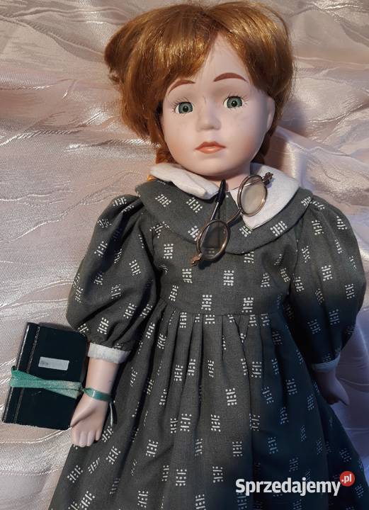 Lalka porcelanowa kolekcjonerska w okularach 41 Pozostałe Olkusz