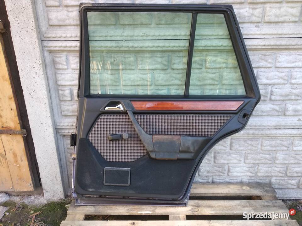 Mercedes W124 S124 kombi drzwi prawe tył tylne Sieradz