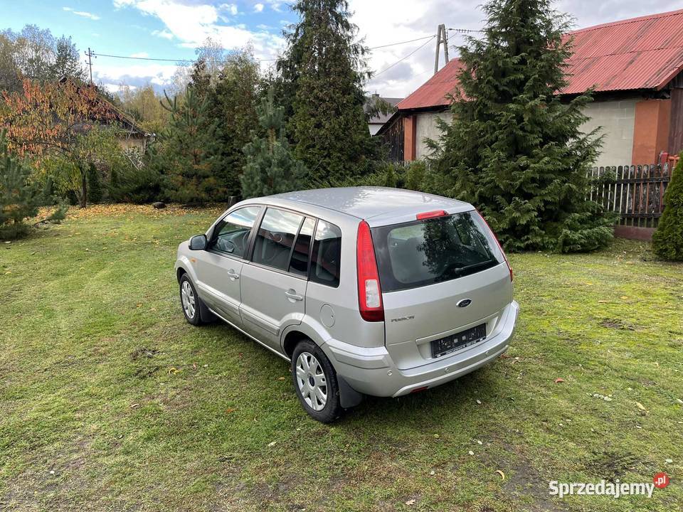zadbane auto z niskim przebiegiem podkarpackie Huta Komorowska