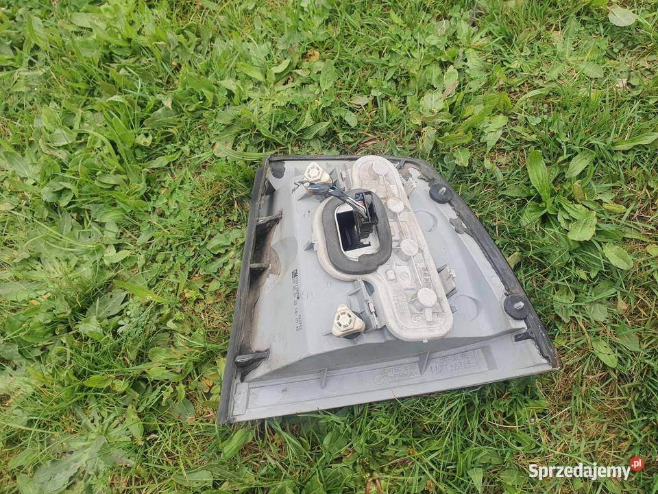 Lampa tylna prawa lewa Opel Astra G II hatchback osobowe małopolskie Kraków