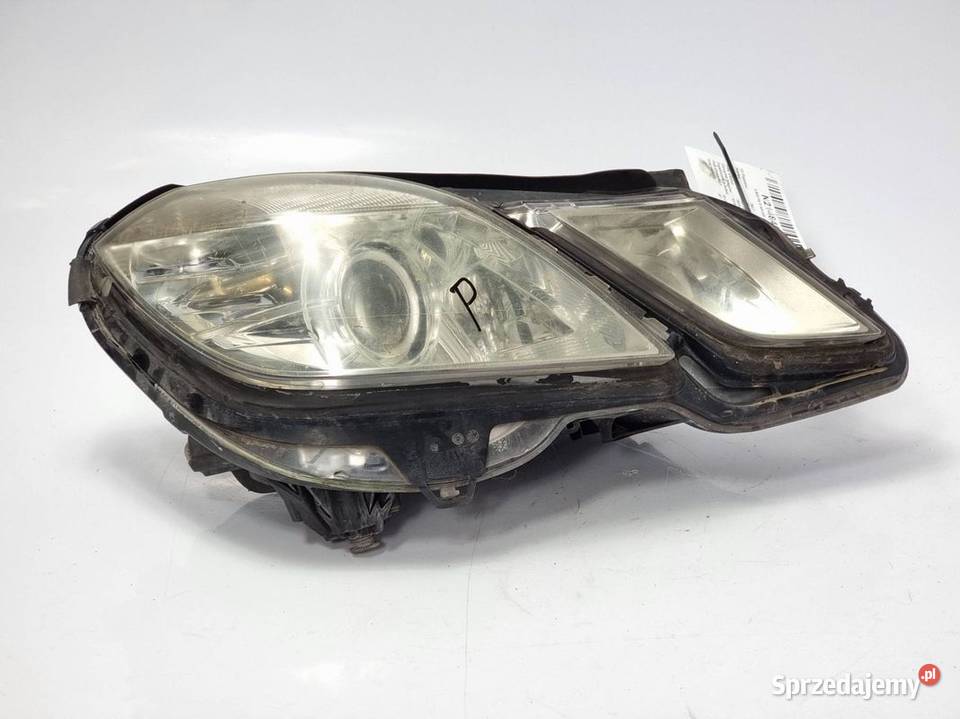 LAMPA PRAWA PRZÓD MERCDESBENZ W212 E350 Lipno