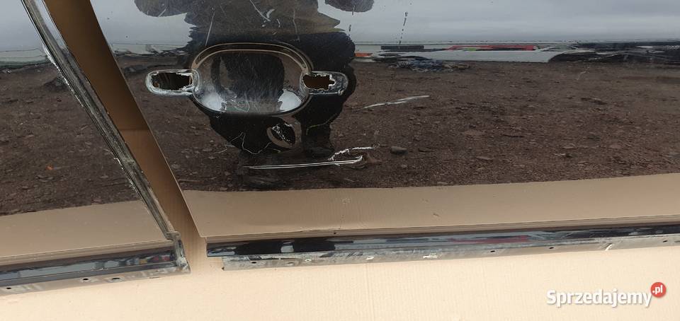 VW TOUAREG 7 L DRZWI PRAWY PRZÓD PRAWE PRZEDNIE części blacharskie Trzciel sprzedam
