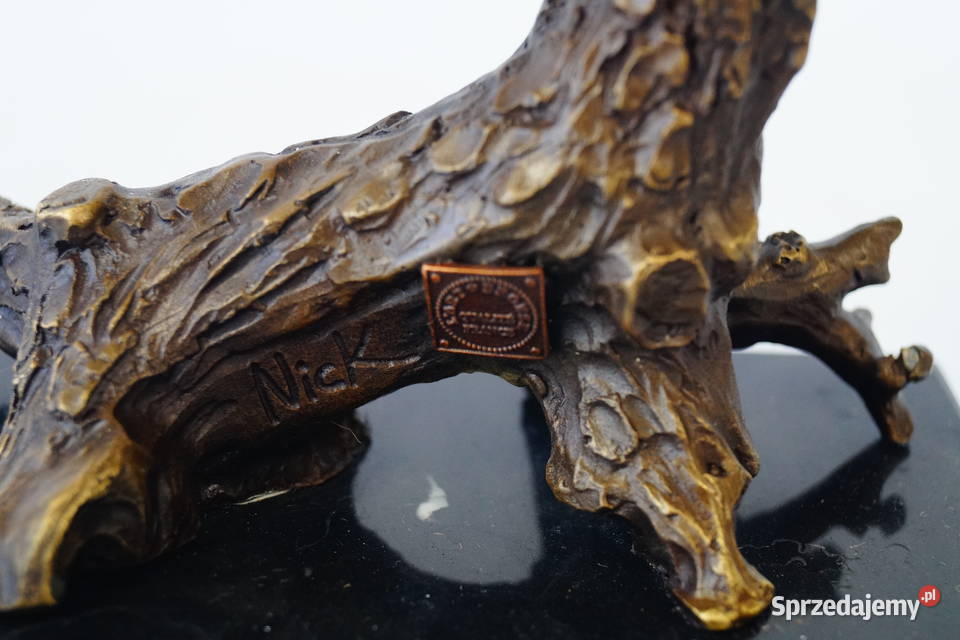 Sowa na konarze figura z brązu rzeźba symbol