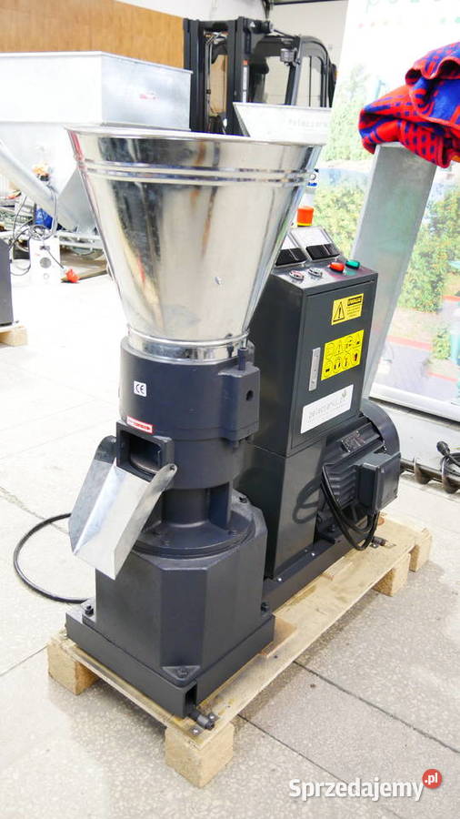 Peleciarka do Produkcji Peletu ze Słomy Siana Pozostałe Zrębice