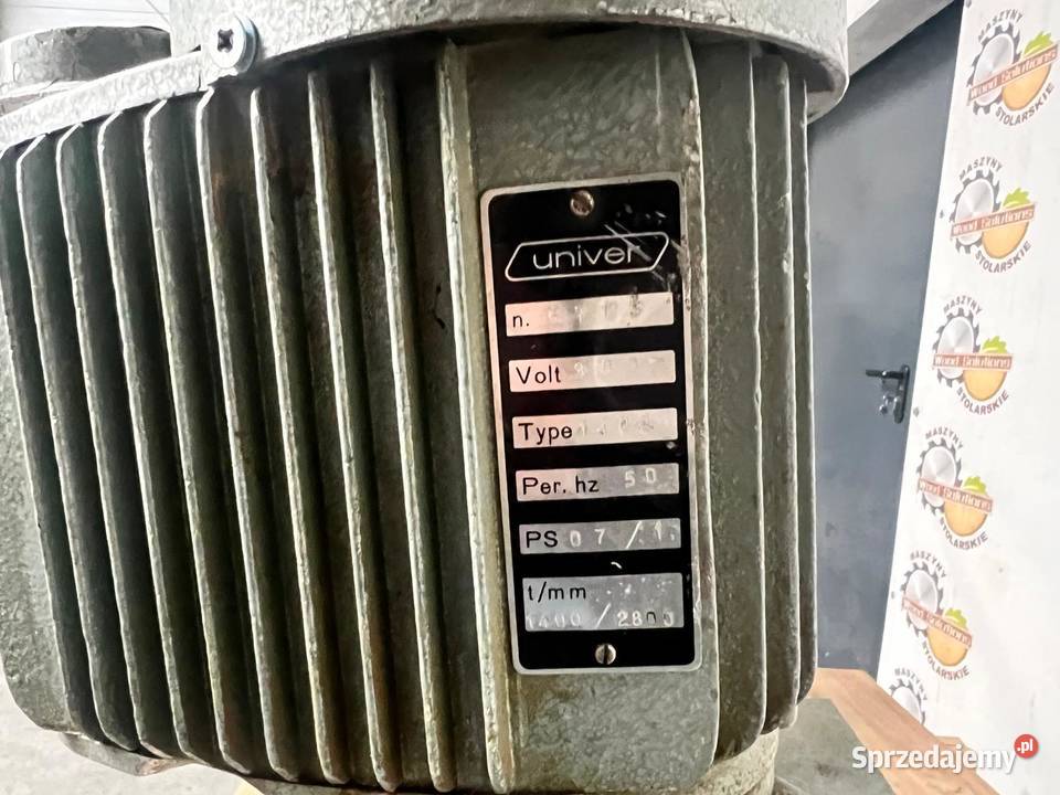 Posuw 4 rolkowy Univer 1400 Juszczyn sprzedam