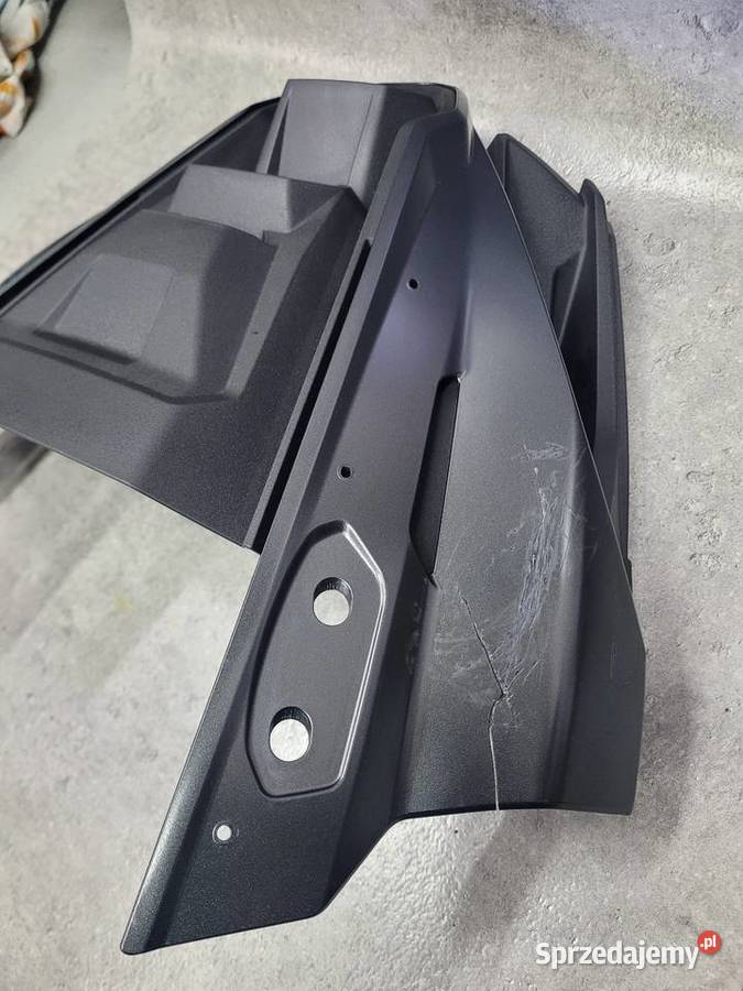 SUZUKI GSX8R GSX 8 R OWIEWKA CZASZY CZASZA Nowy Tomyśl