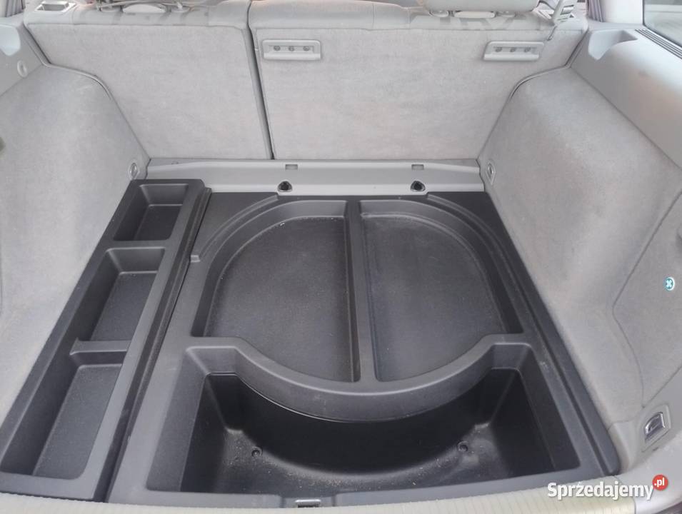 VOLKSWAGEN GOLF 4 BENZYNA STAN KOLEKCJONERSKI manualna