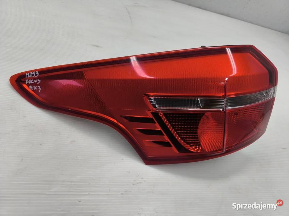LAMPA LEWY TYŁ FORD FOCUS MK3 LIFT KOMBI