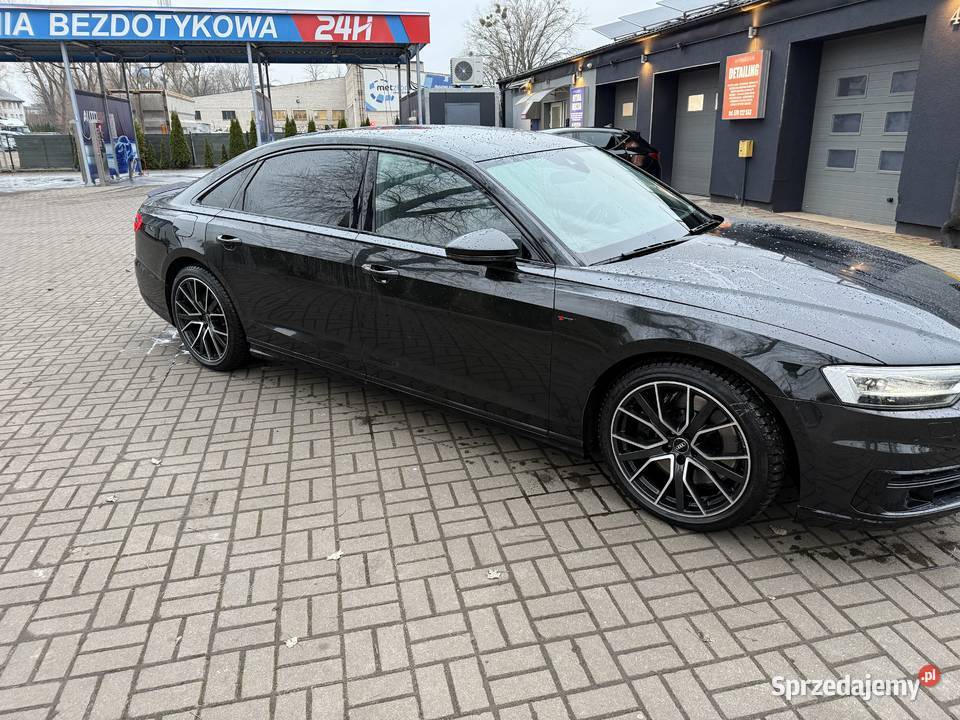 Audi A8L 60TFSI V8 460 MHEV pomorskie Słupsk
