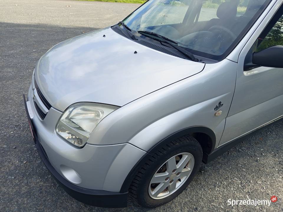 SUZUKI IGNIS 44 15 16v klima z Niemiec Rok produkcji 2003 Ignis podkarpackie Rzeszów