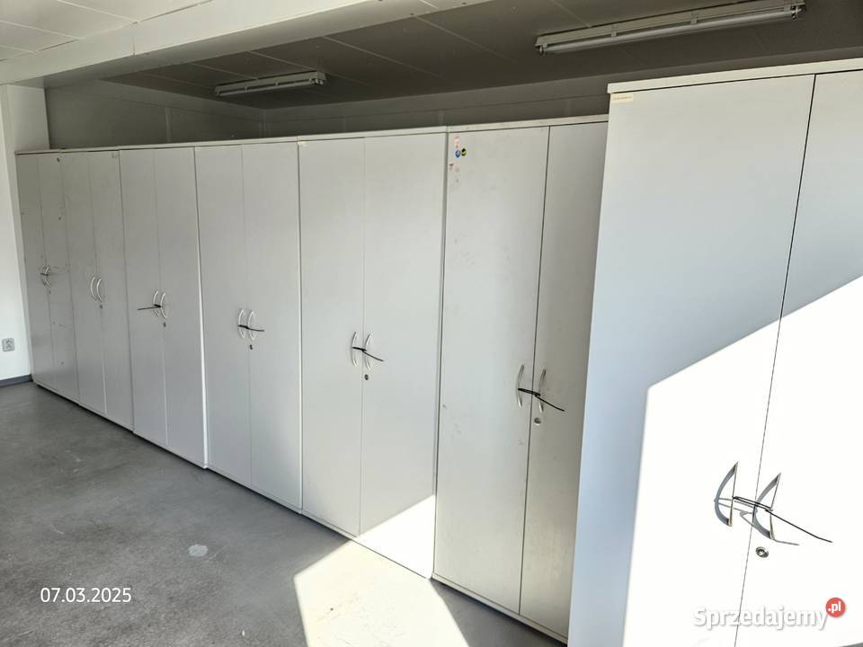 Używane szafy na dokumenty i ubrania Szafy i garderoby Racibórz sprzedam