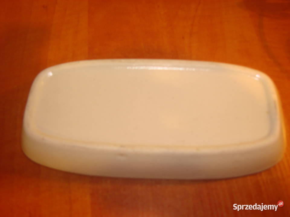 mały fajansowy półmisek